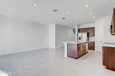 13115 Annies Walk Drive Jacksonville FL 32218