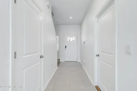 13115 Annies Walk Drive Jacksonville FL 32218