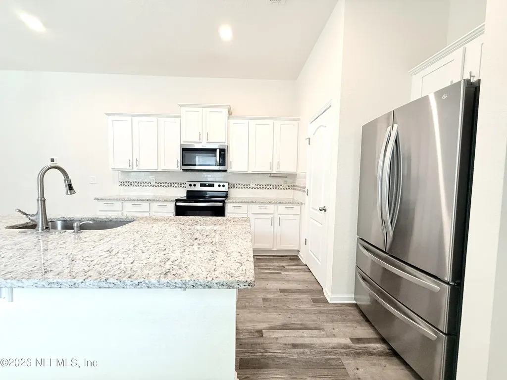 7838 Meadow Walk Lane Jacksonville FL 32256
