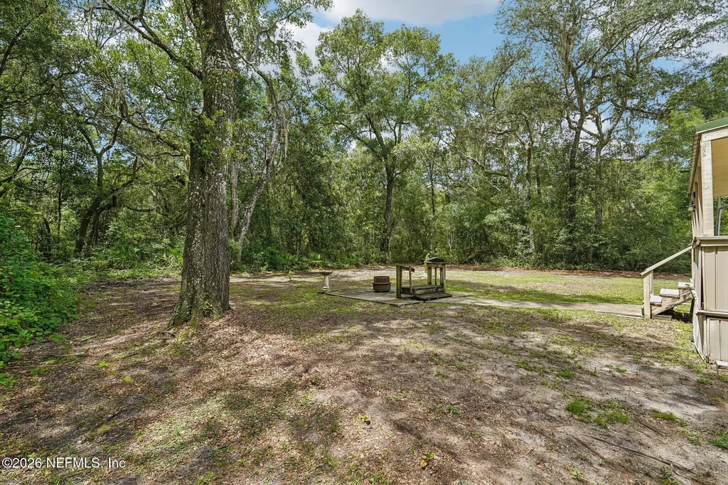 403 E Indiana Street Florahome FL 32140
