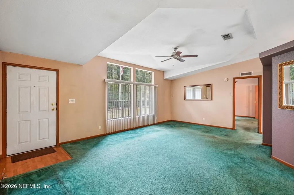403 E Indiana Street Florahome FL 32140