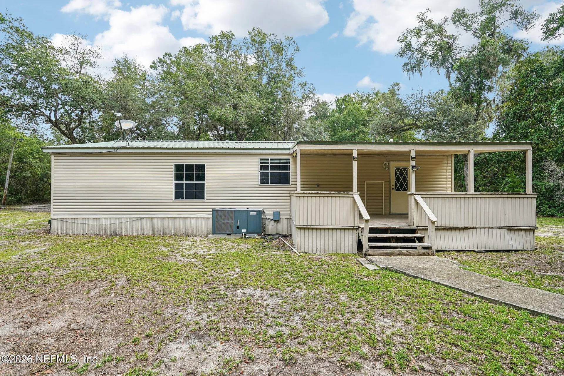 403 E Indiana Street Florahome FL 32140