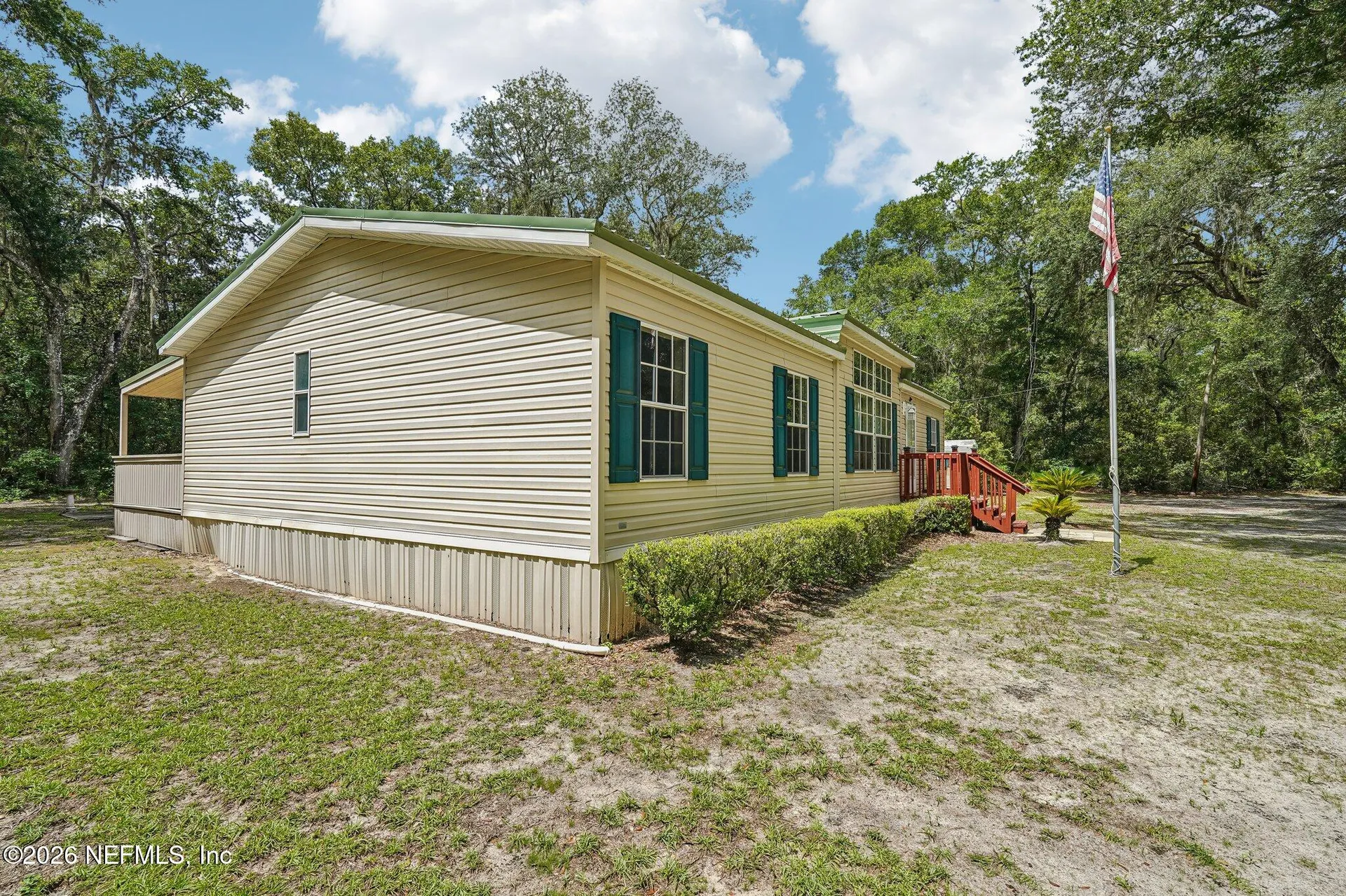 403 E Indiana Street Florahome FL 32140