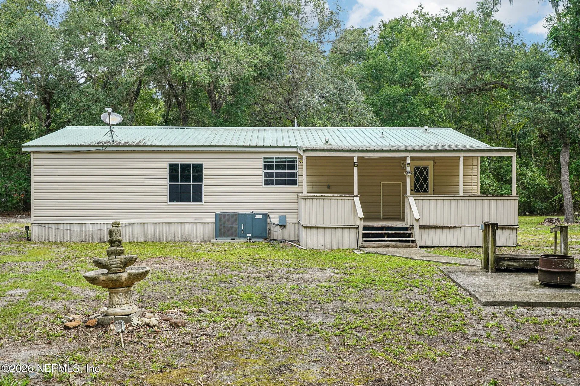 403 E Indiana Street Florahome FL 32140