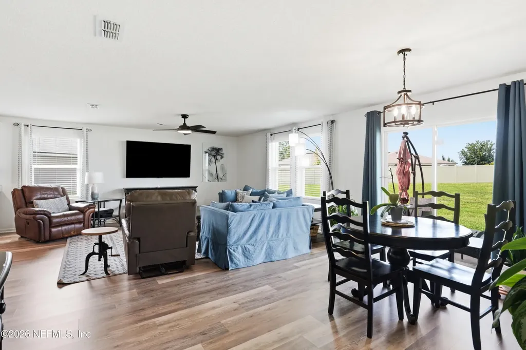 2165 Carolina Court Green Cove Springs FL 32043