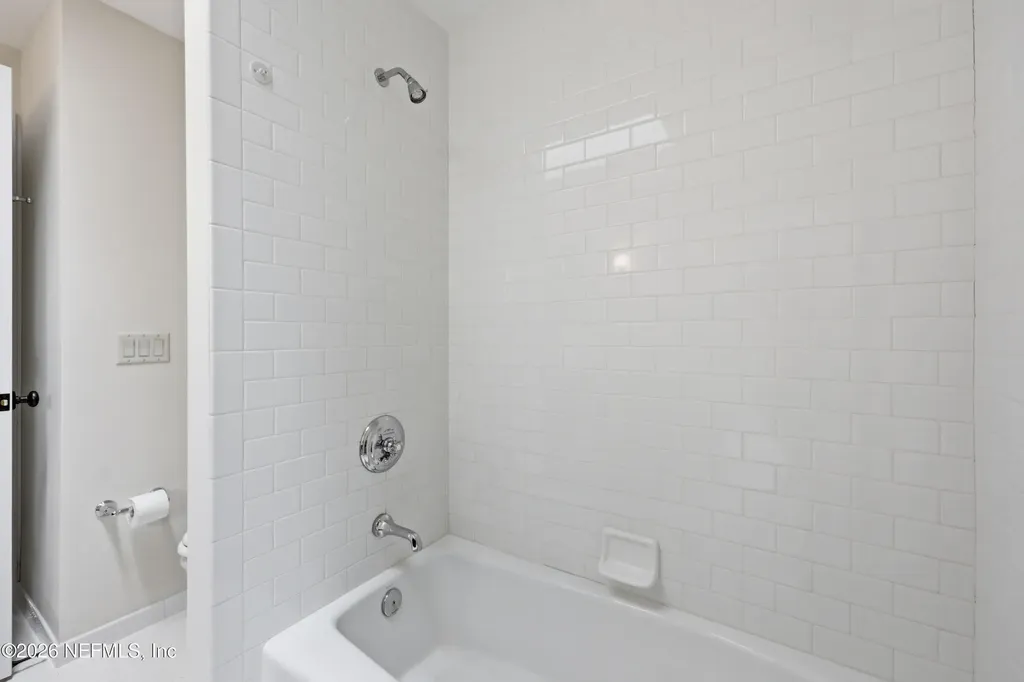 2318 Pine Island Court Jacksonville FL 32224