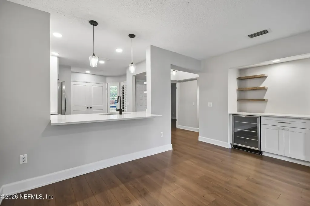 3809 Lavista Circle Jacksonville FL 32217