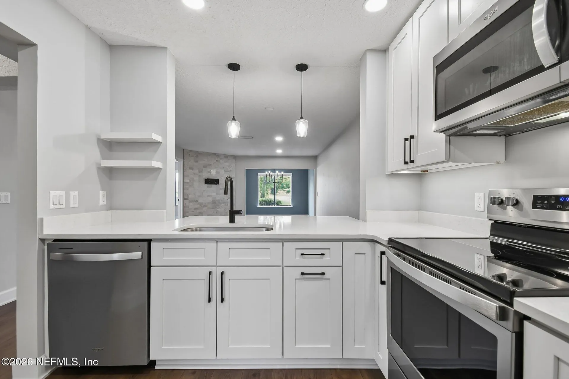 3809 Lavista Circle Jacksonville FL 32217
