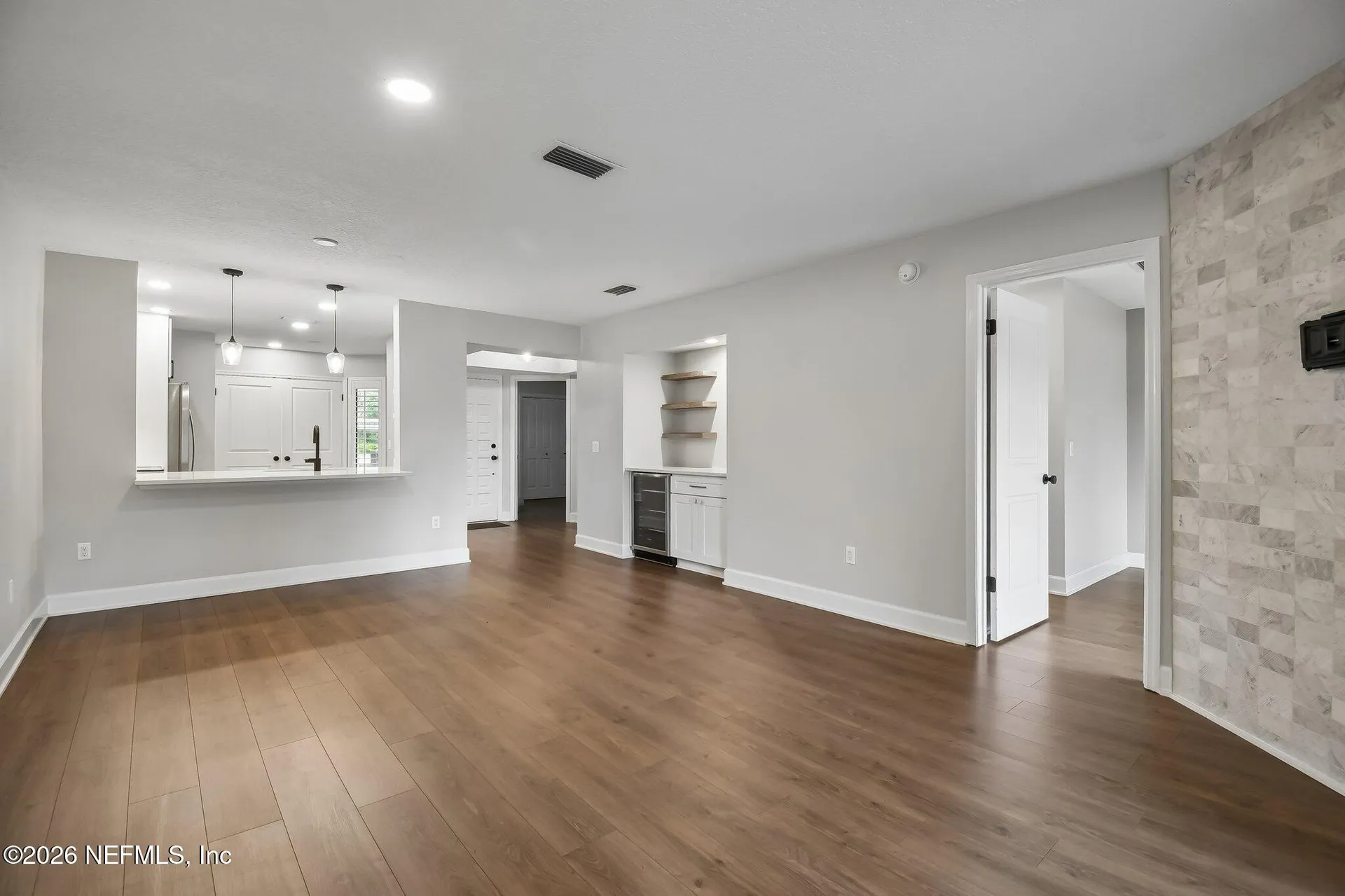 3809 Lavista Circle Jacksonville FL 32217