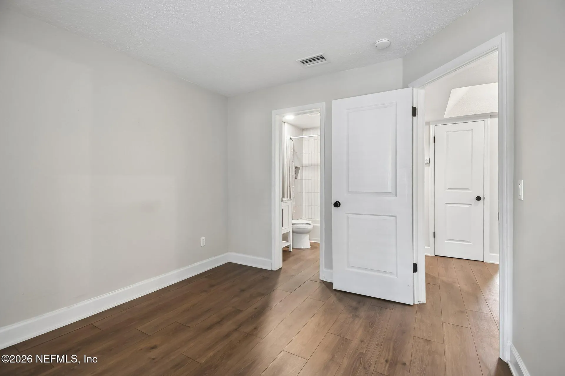 3809 Lavista Circle Jacksonville FL 32217