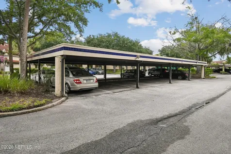 3809 Lavista Circle Jacksonville FL 32217