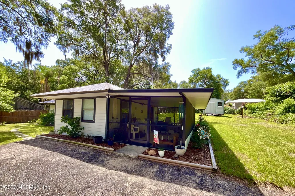 468 SE 28th Way Melrose FL 32666