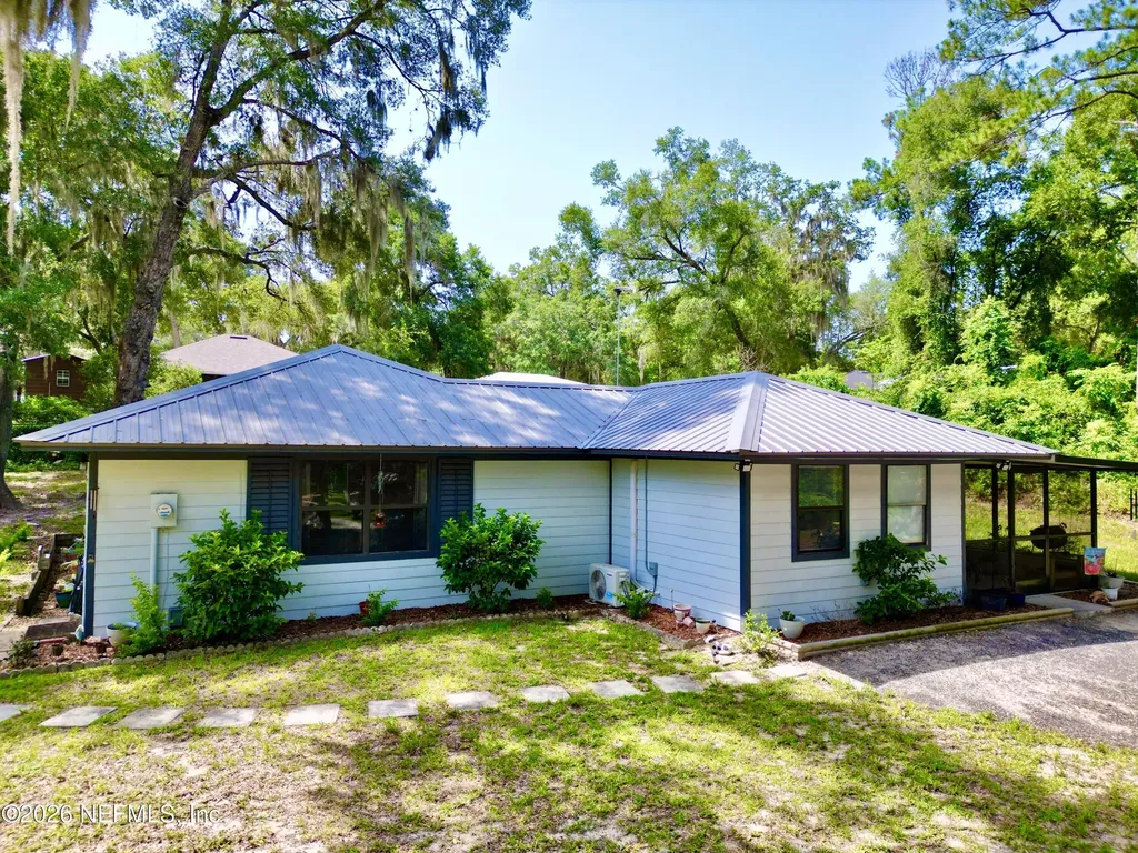 468 SE 28th Way Melrose FL 32666