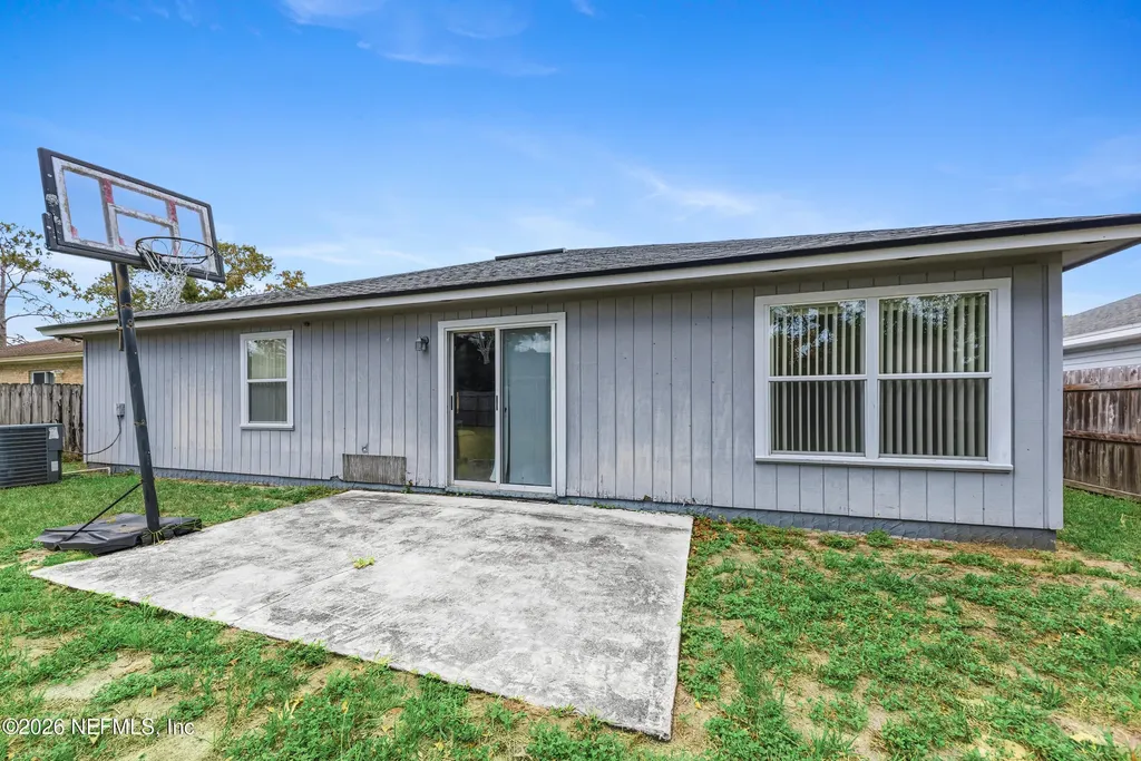 3329 Cancun Drive E Jacksonville FL 32225