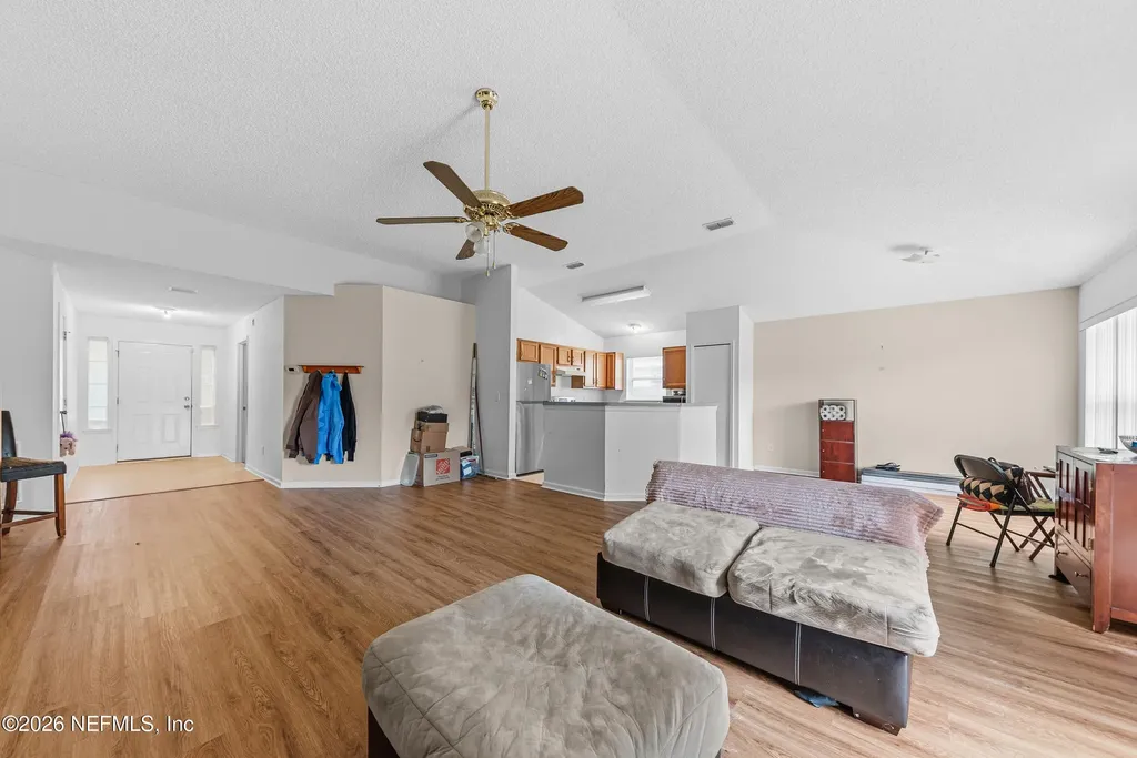 3329 Cancun Drive E Jacksonville FL 32225