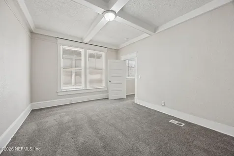 2737 Vernon Terrace Jacksonville FL 32205