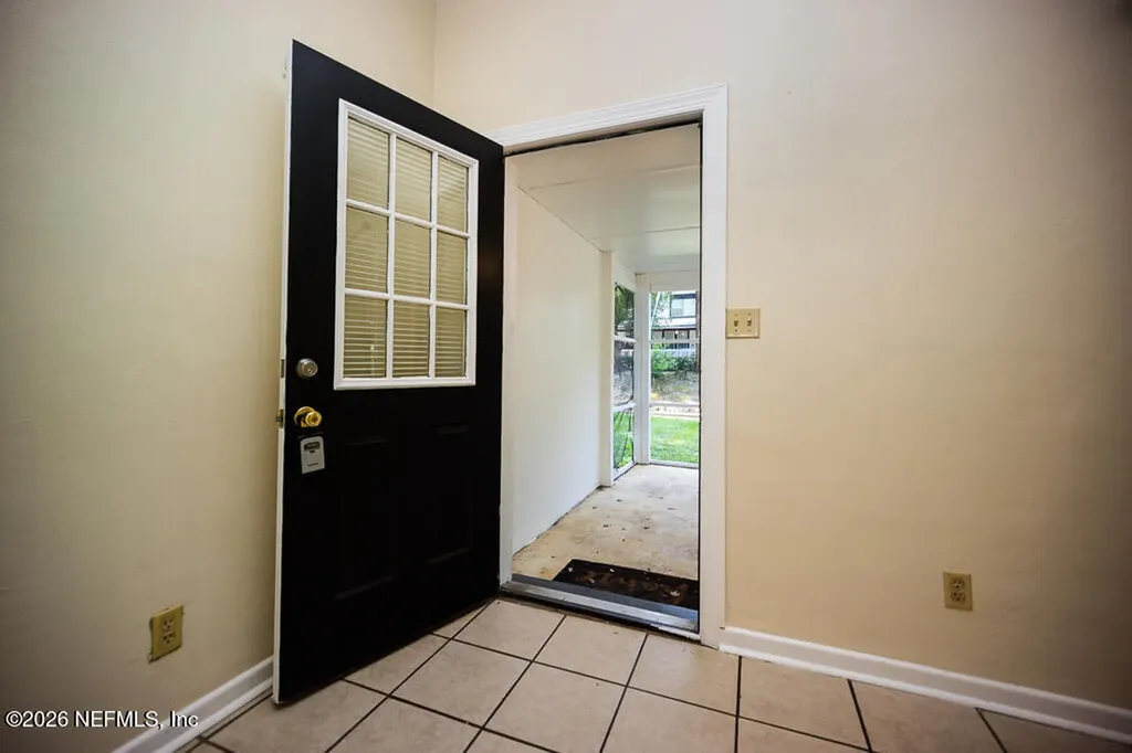 7215 Berry Avenue Jacksonville FL 32211