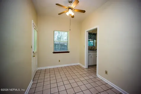 7215 Berry Avenue Jacksonville FL 32211
