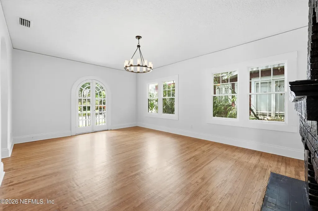 2963 Remington Street Jacksonville FL 32205
