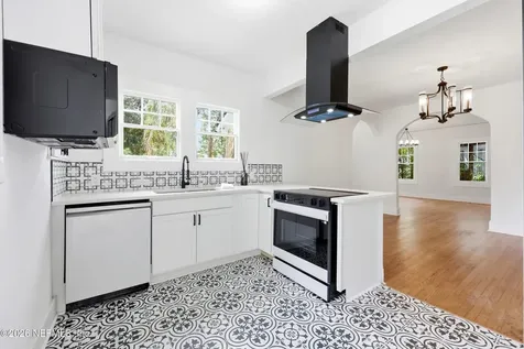 2963 Remington Street Jacksonville FL 32205