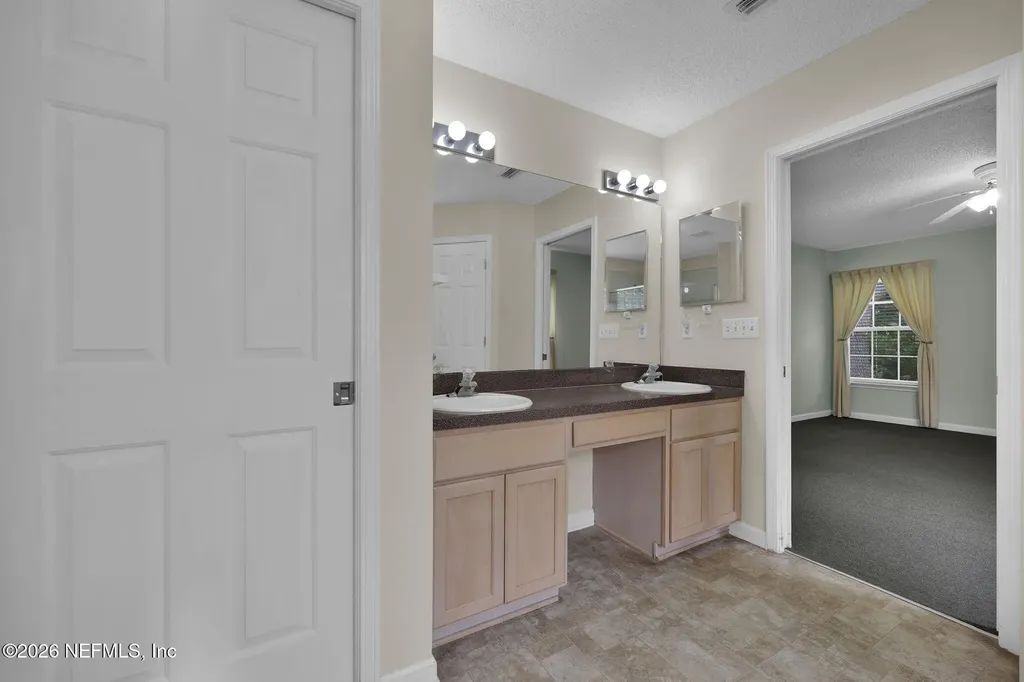 12484 Hatton Chase Lane W Jacksonville FL 32258