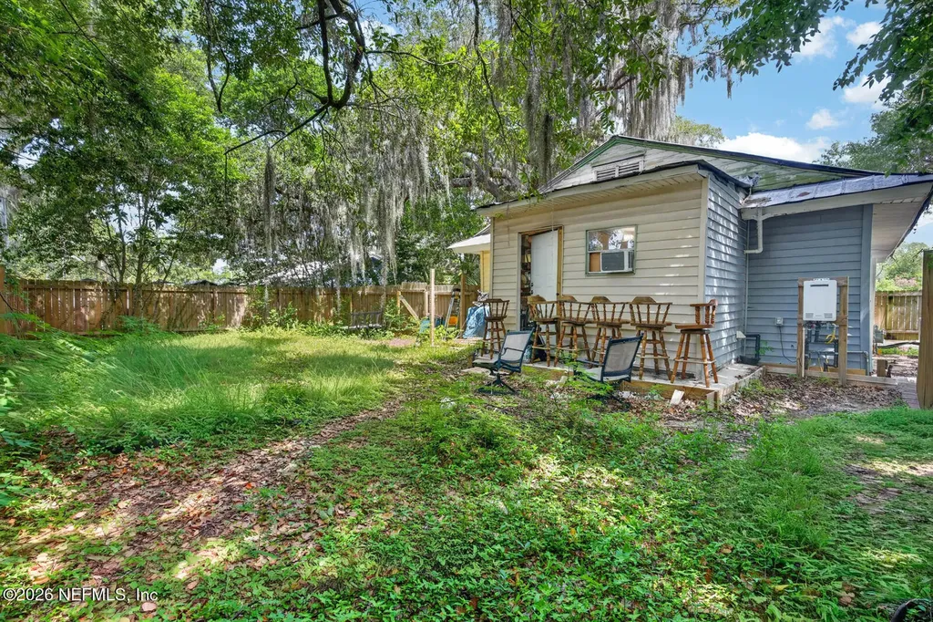3323 St Johns Avenue Palatka FL 32177