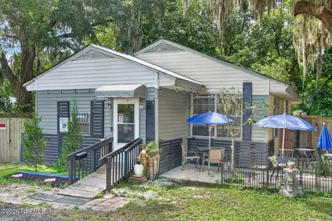 3323 St Johns Avenue Palatka FL 32177