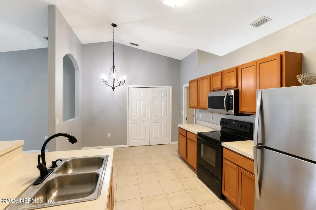 35 Belleaire Drive Palm Coast FL 32137