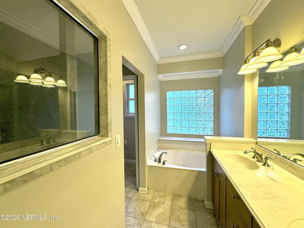 900 Paradise Lane Atlantic Beach FL 32233