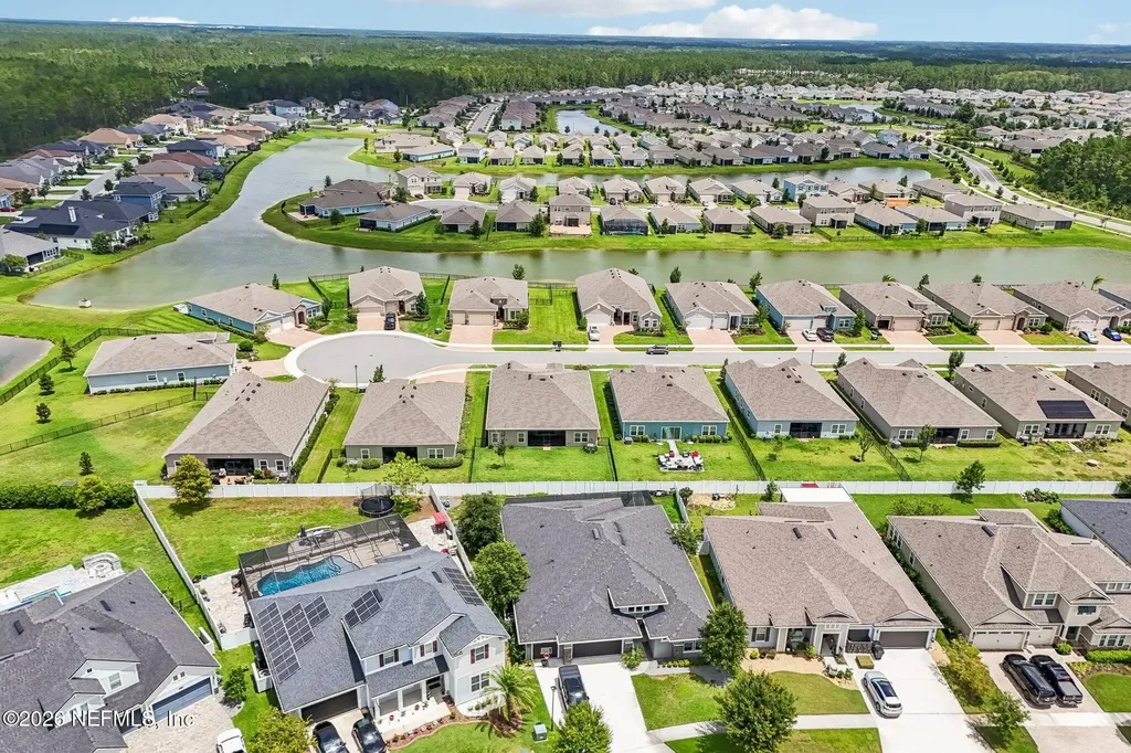 3977 Pondside Court Middleburg FL 32068