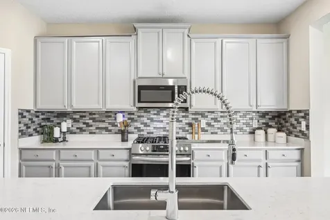 3977 Pondside Court Middleburg FL 32068
