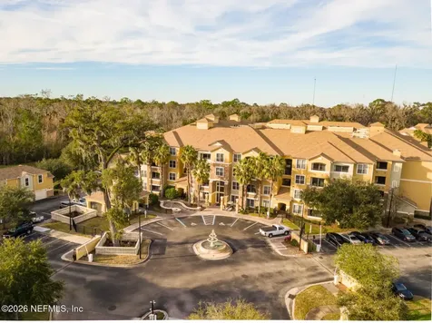 8539 Gate Parkway W Jacksonville FL 32216