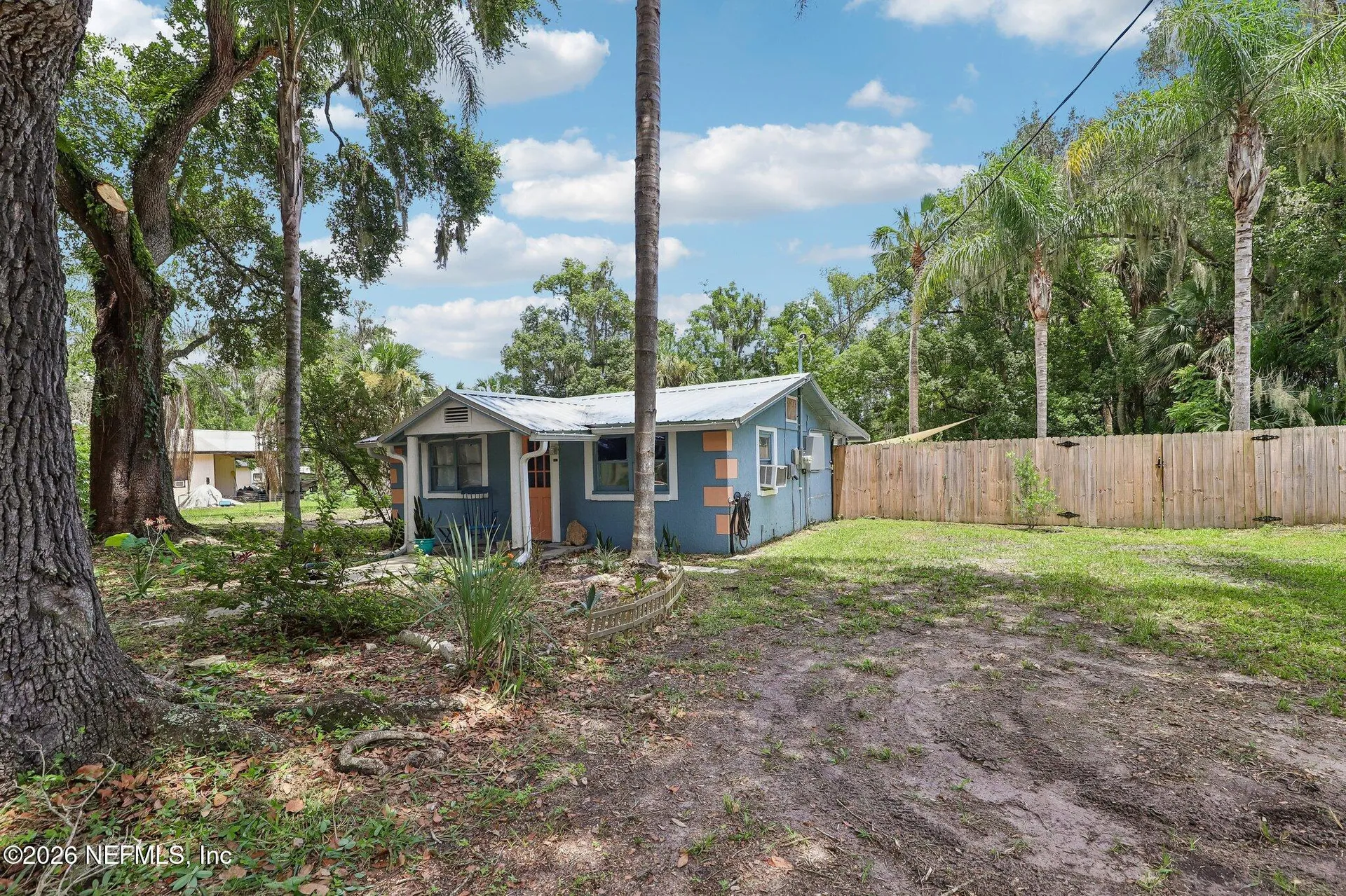 521 S 9th Street Crescent City FL 32112