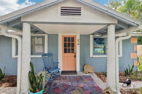 521 S 9th Street Crescent City FL 32112