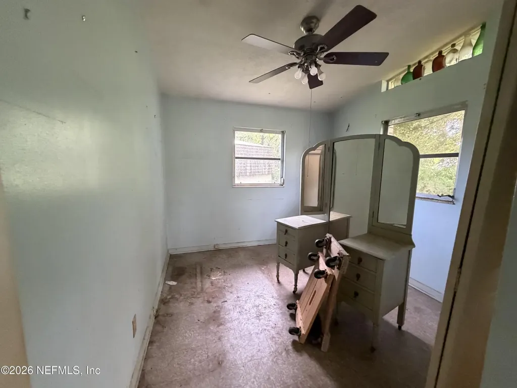 7606 Contour Drive Jacksonville FL 32221