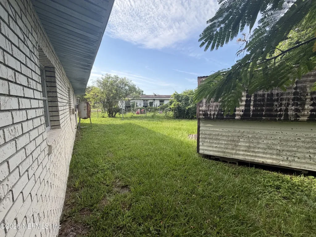 7606 Contour Drive Jacksonville FL 32221