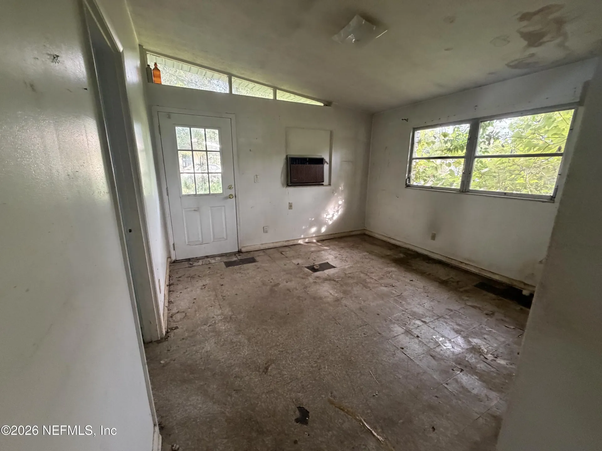 7606 Contour Drive Jacksonville FL 32221