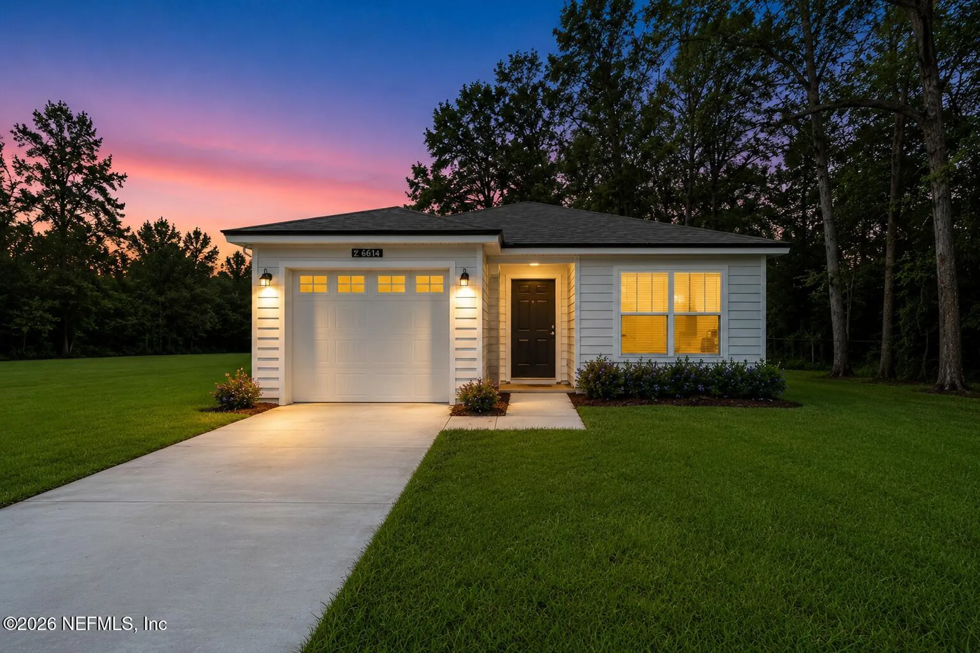 8040 Siskin Avenue Jacksonville FL 32219
