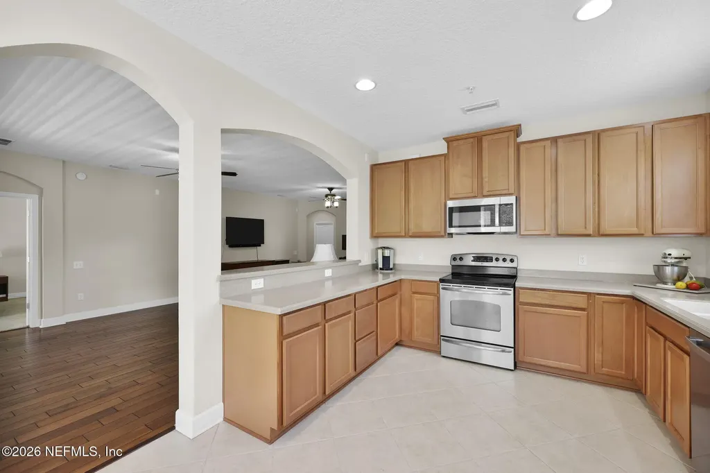 4480 Deerwood Lake Parkway Jacksonville FL 32216