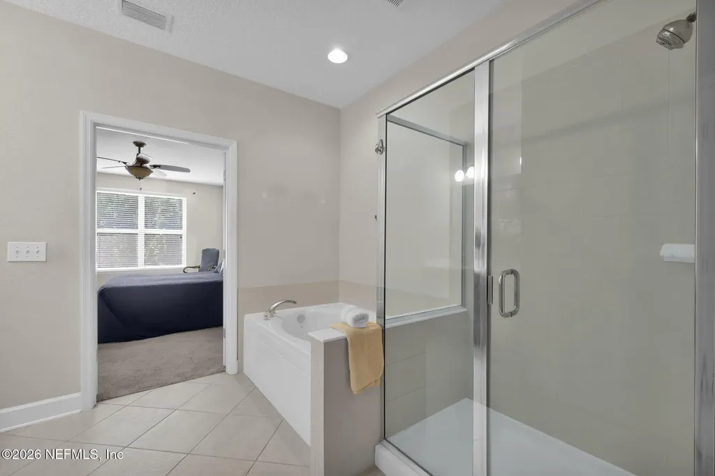 4480 Deerwood Lake Parkway Jacksonville FL 32216