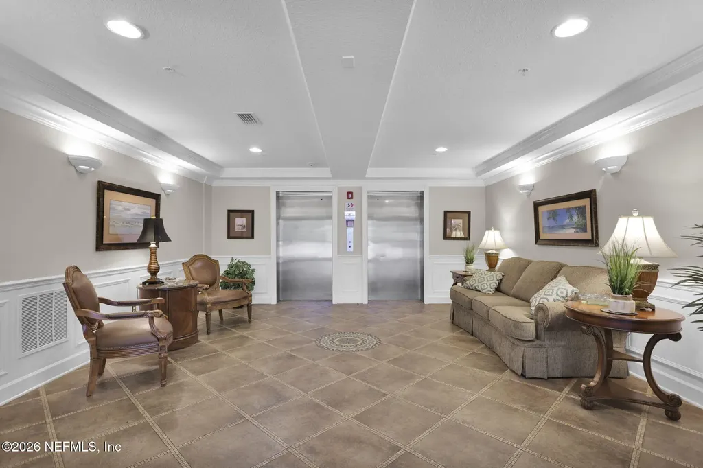 4480 Deerwood Lake Parkway Jacksonville FL 32216