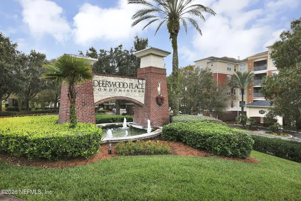 4480 Deerwood Lake Parkway Jacksonville FL 32216