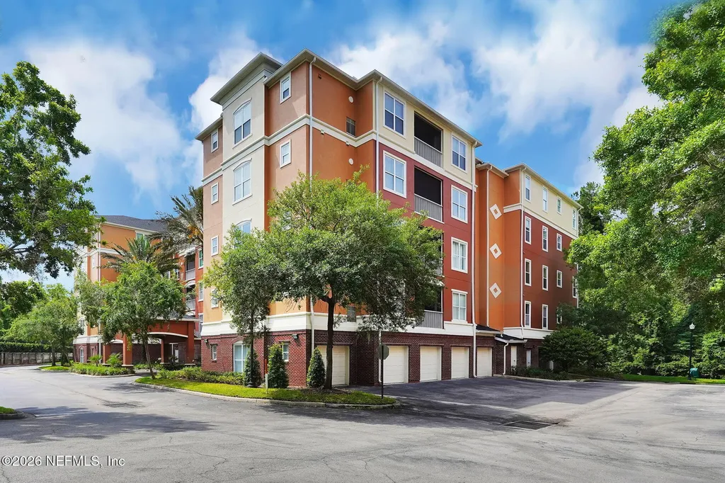 4480 Deerwood Lake Parkway Jacksonville FL 32216
