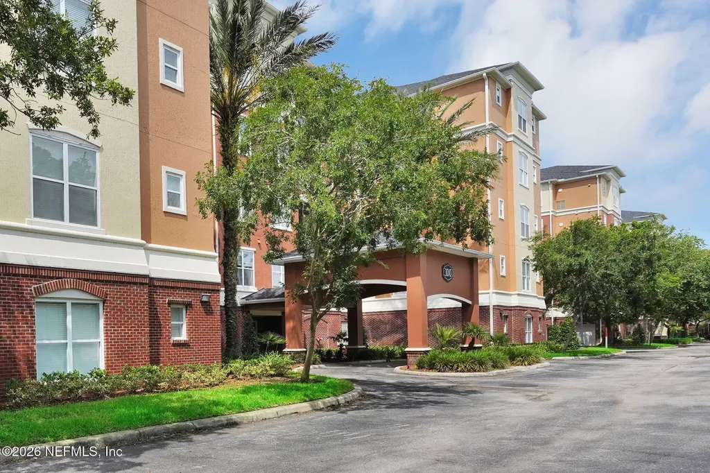 4480 Deerwood Lake Parkway Jacksonville FL 32216