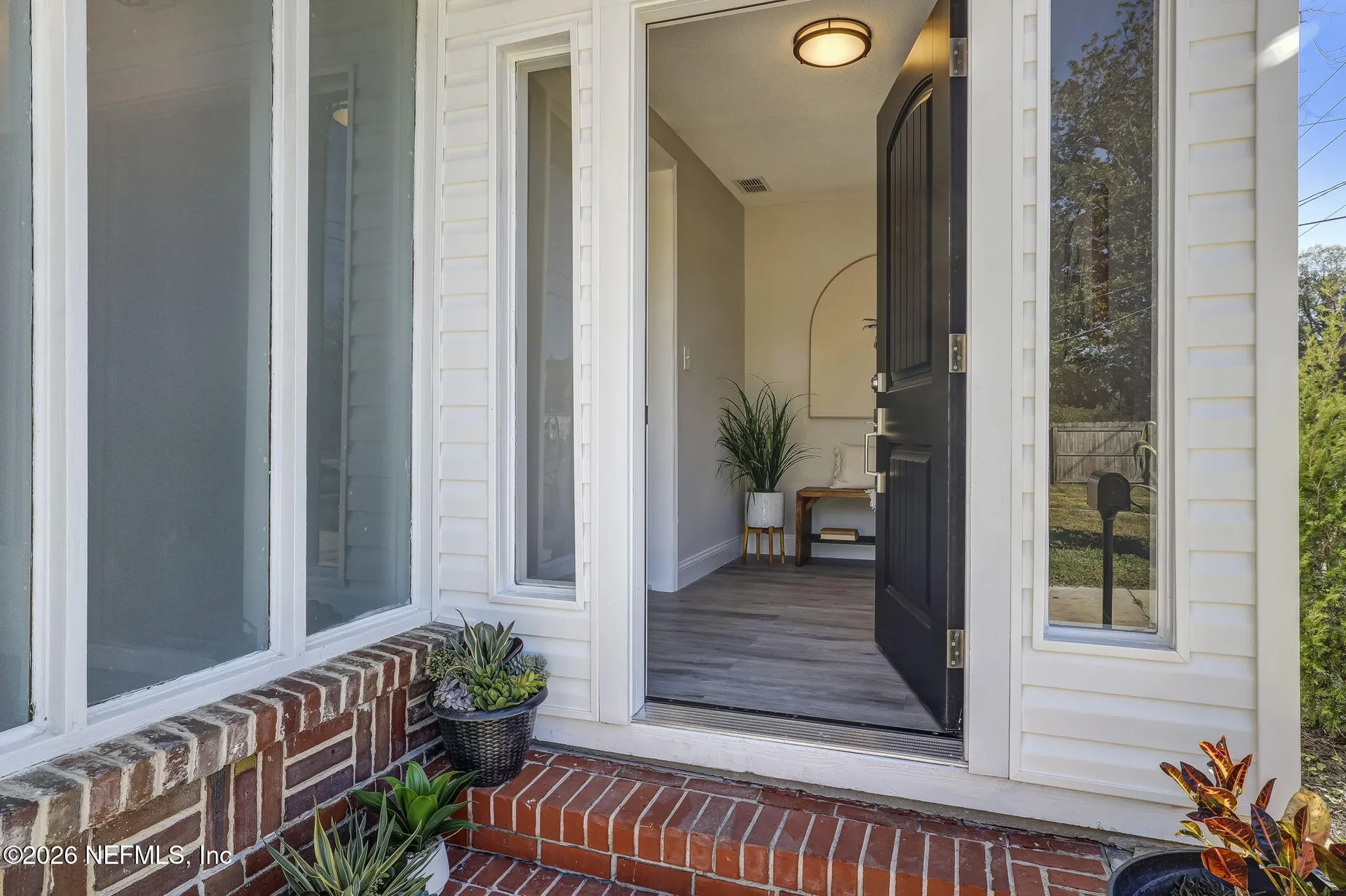 4633 Kingsbury Street Jacksonville FL 32205
