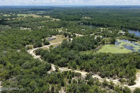 131 Long Branch Trail Interlachen FL 32148