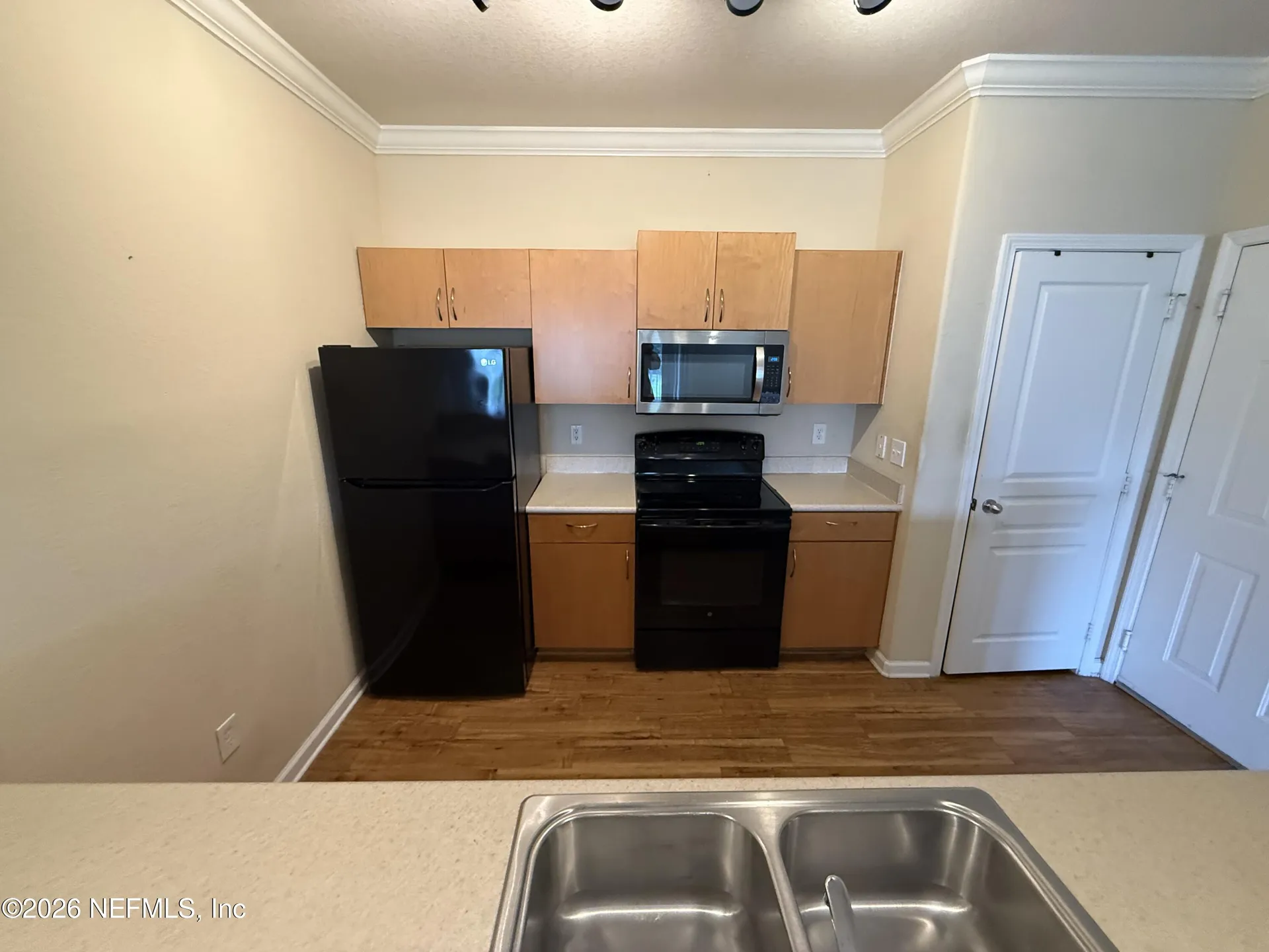 8290 Gate Parkway W Jacksonville FL 32216