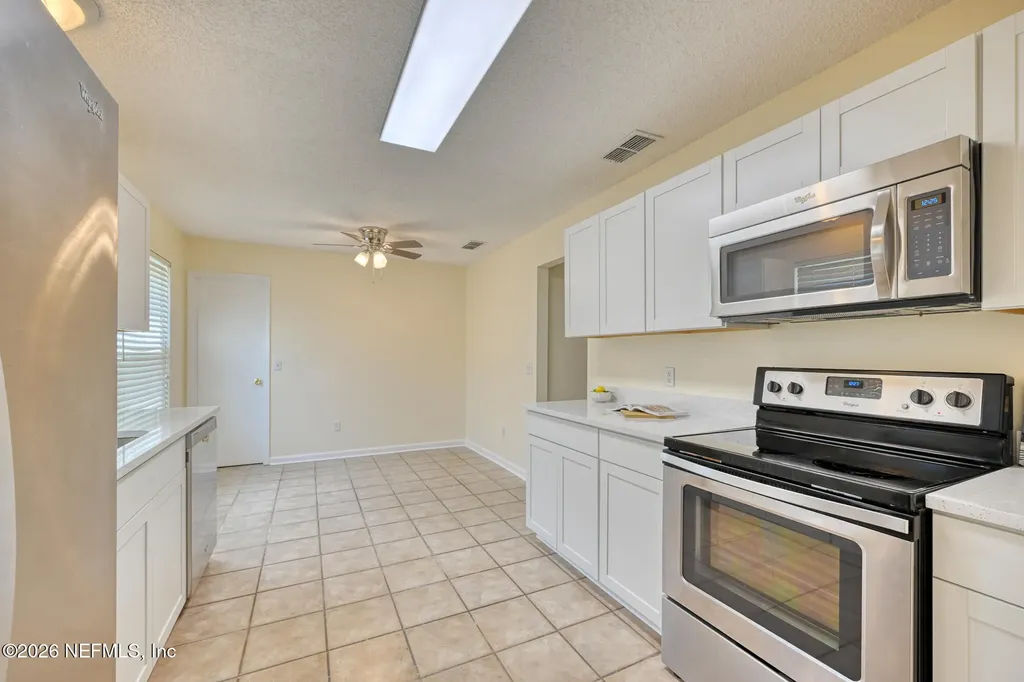 12421 Good Neighbor Trail Jacksonville FL 32225
