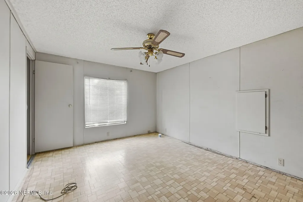 100 Alligator Circle Crescent City FL 32112