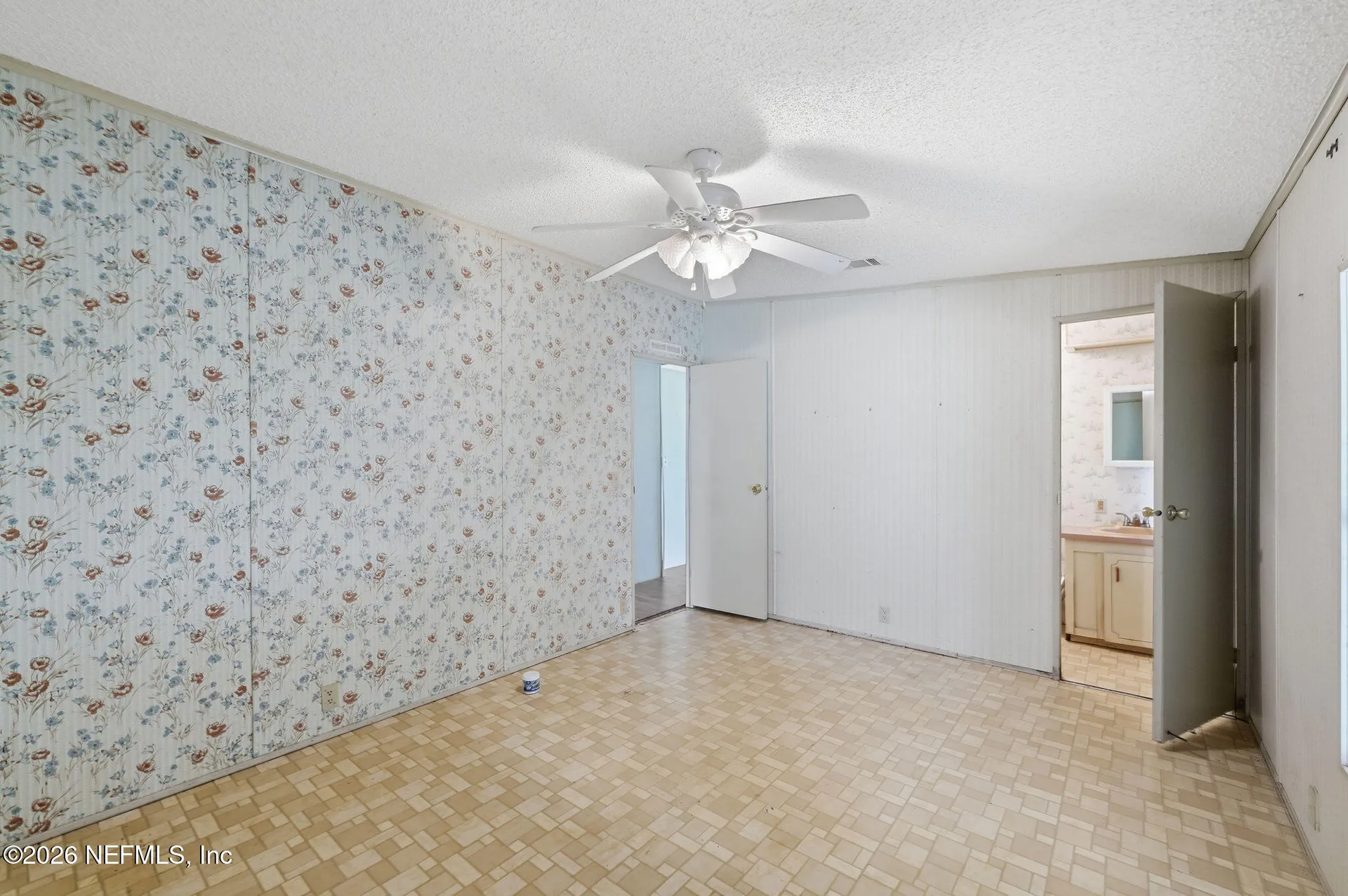 100 Alligator Circle Crescent City FL 32112